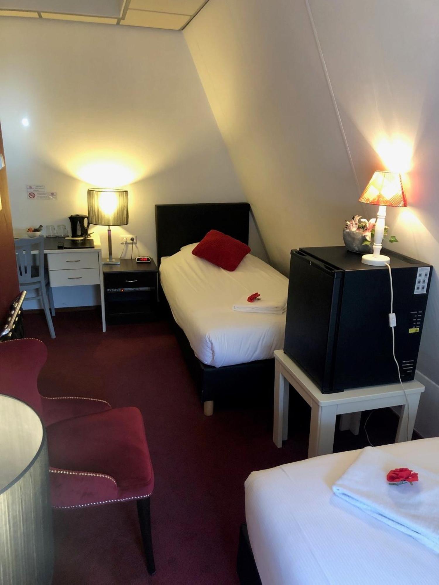 Hotel De Keizerskroon Hoorn Hoorn  Extérieur photo